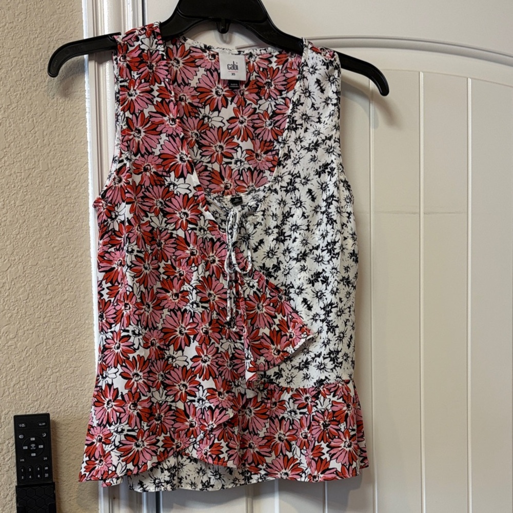 Cabi XS sleeveless top
